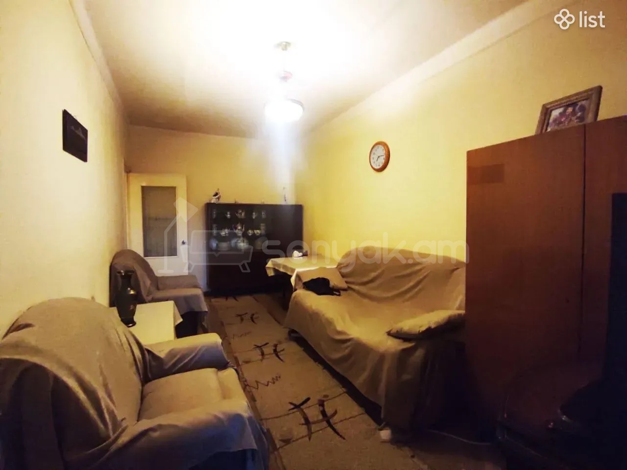 1 Սենյականոց Բնակարան Քարե Շենքում, 43քմ, 4/5 հարկ, Պետական Վիճակում