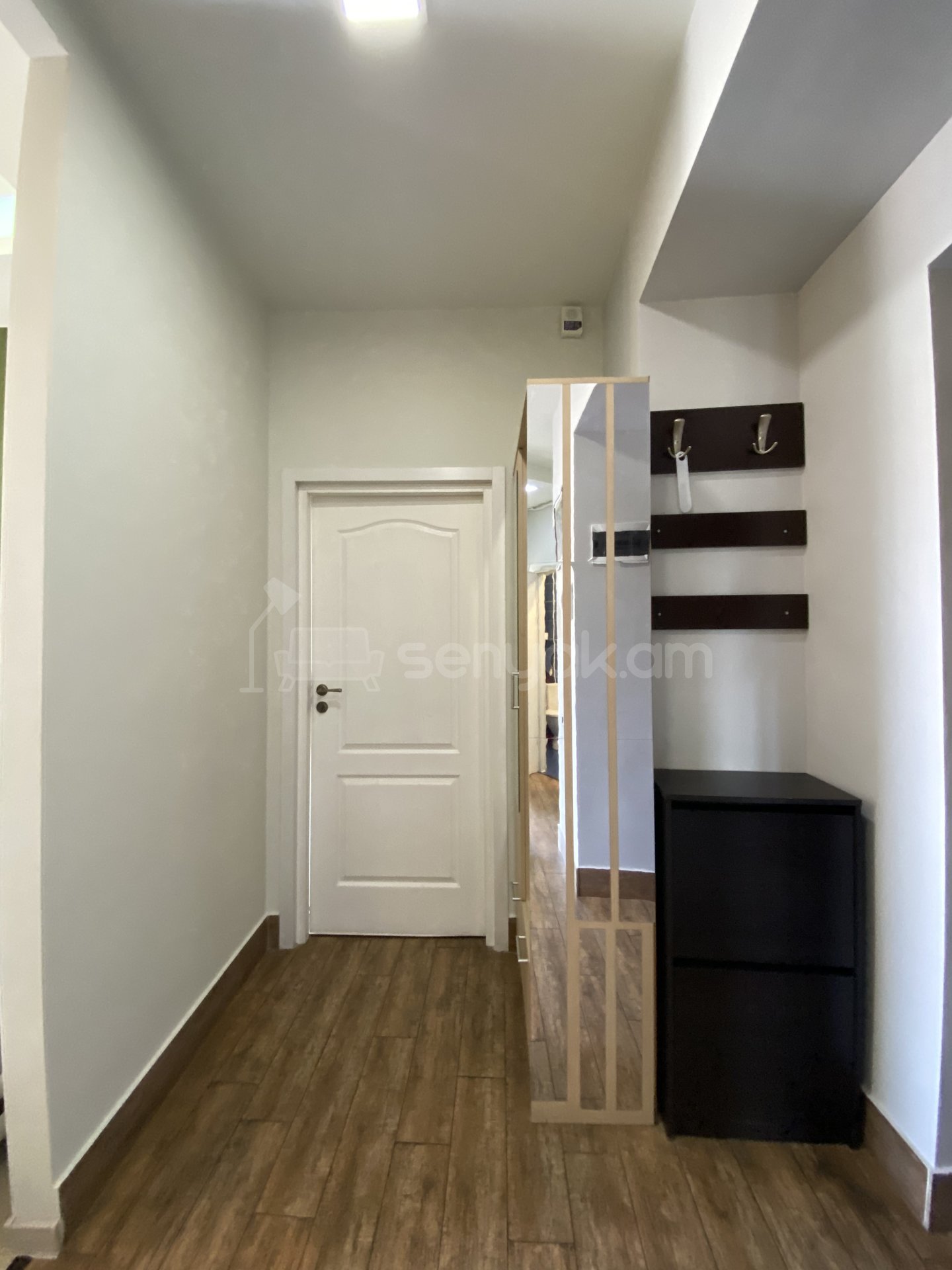 2 Սենյականոց Բնակարան, 60քմ, 2/5 հարկ, Դիզայներական Վերանորոգված