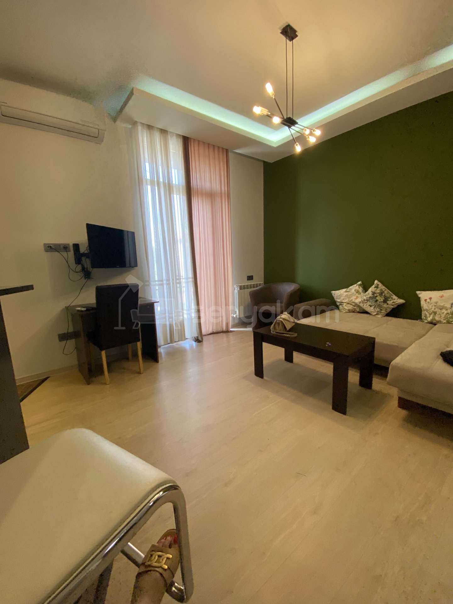 2 Սենյականոց Բնակարան, 60քմ, 2/5 հարկ, Դիզայներական Վերանորոգված