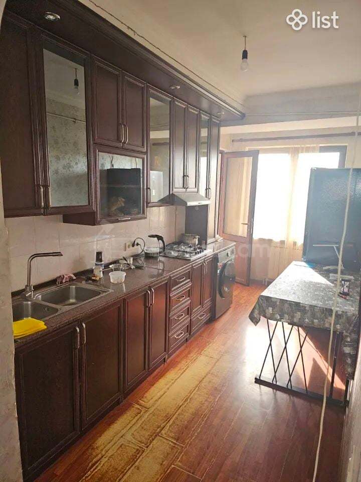 3 Սենյականոց Բնակարան, 85քմ, 11/15 հարկ, Կապիտալ Վերանորոգված, Կահավորված, Արևկող