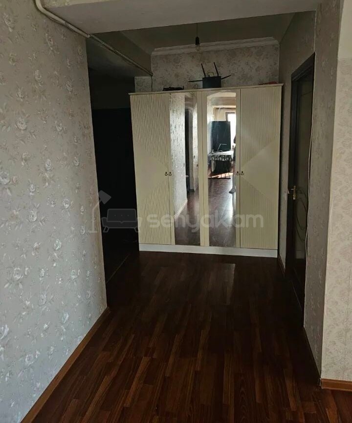 3 Սենյականոց Բնակարան, 85քմ, 11/15 հարկ, Կապիտալ Վերանորոգված, Կահավորված, Արևկող