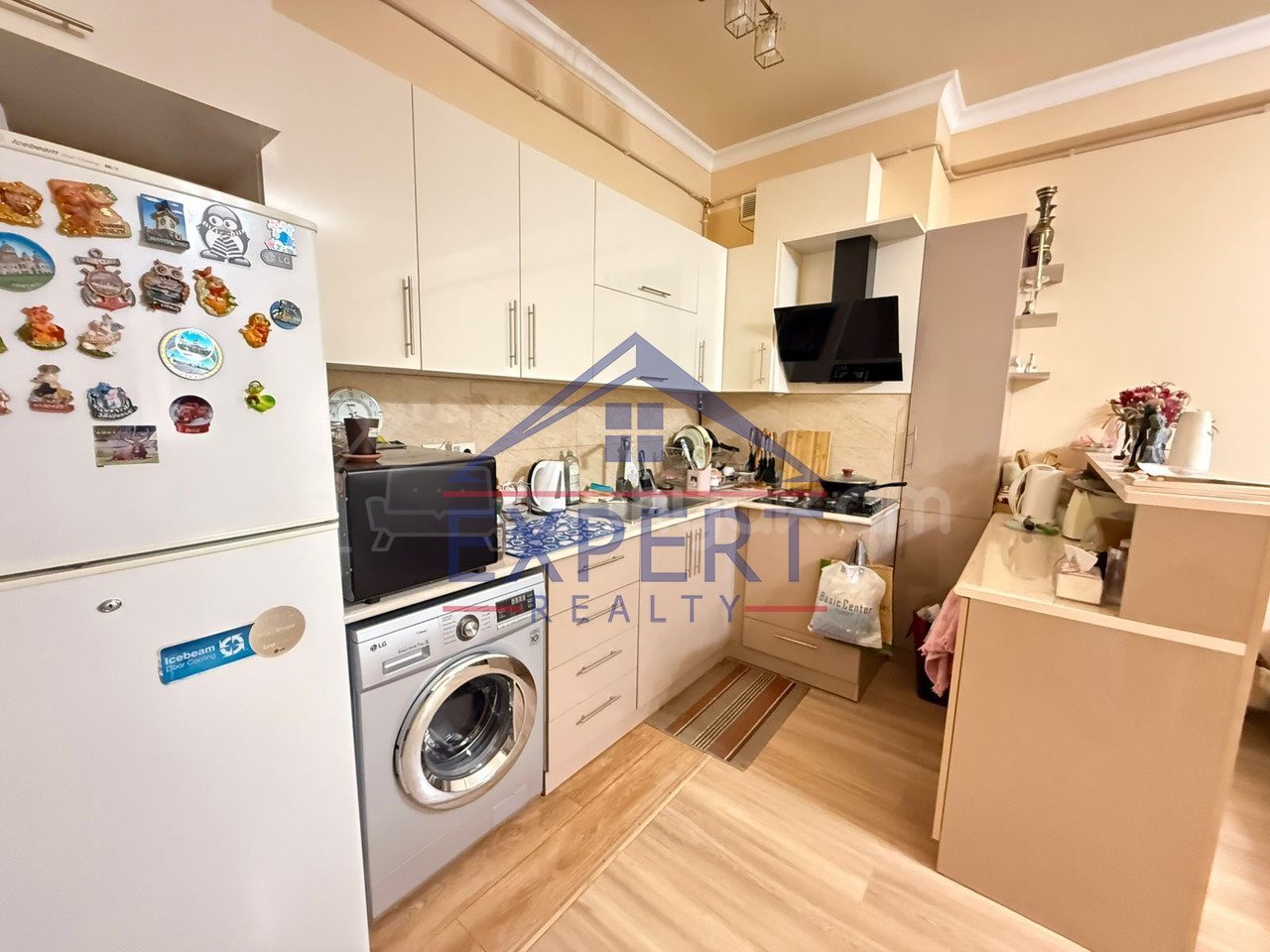 2 Սենյականոց Բնակարան Նորակառույցում, 63քմ, 5/14 հարկ, Կապիտալ Վերանորոգված