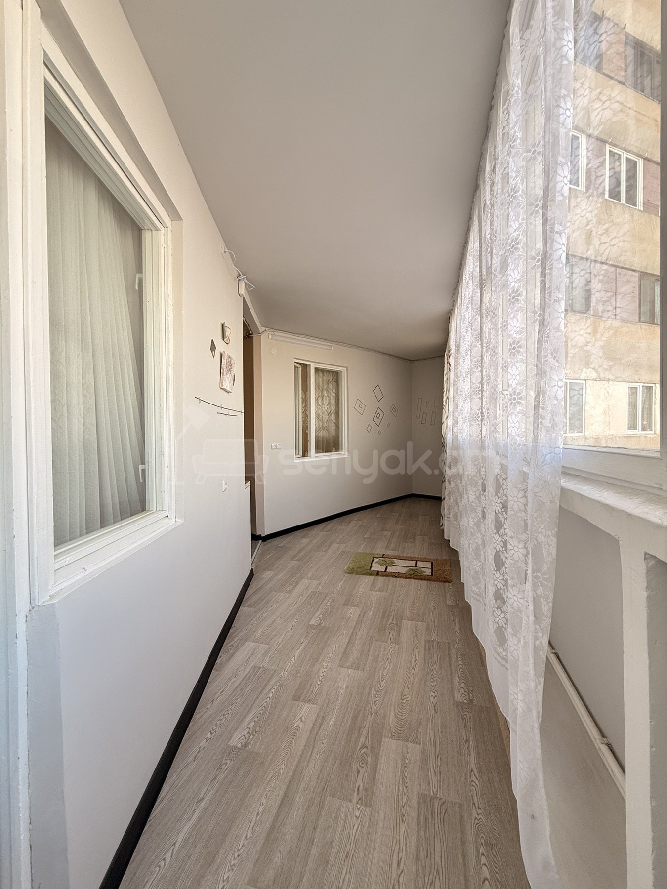 3 Սենյականոց Բնակարան, 90քմ, 9/16 հարկ, Կապիտալ Վերանորոգված