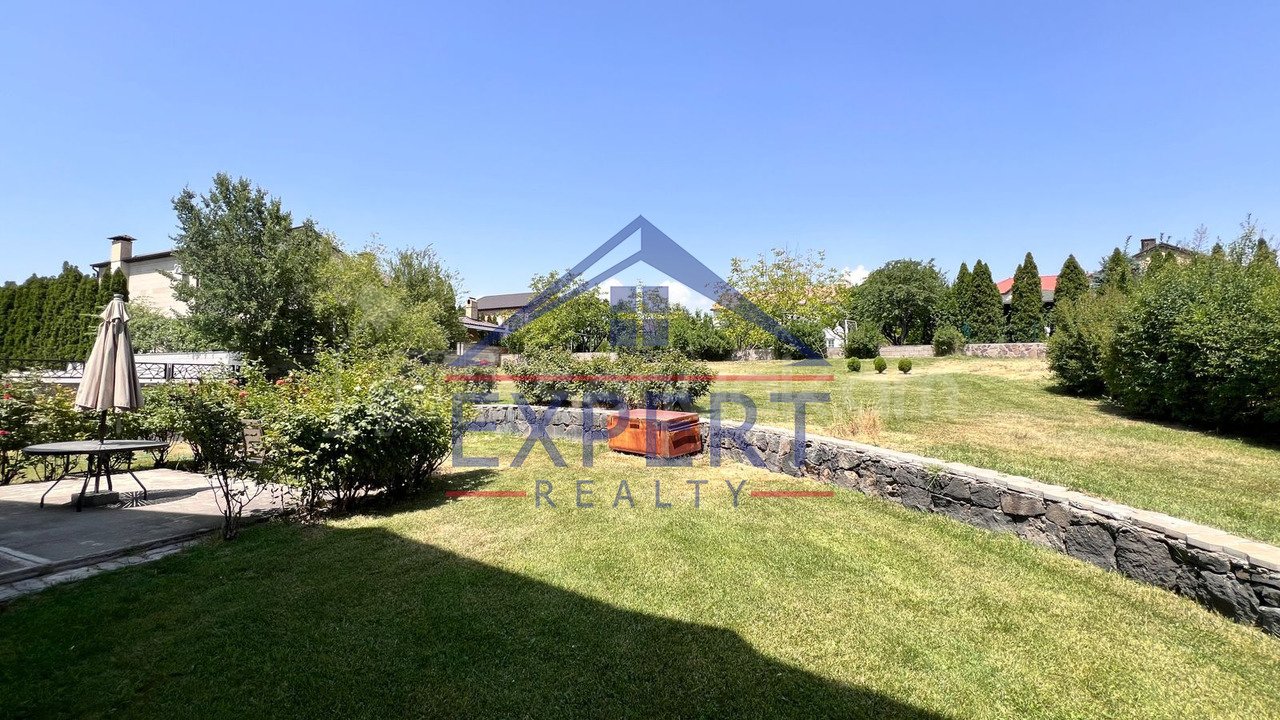 4 Սենյականոց Շքեղ Առանձնատուն, 481քմ, Ավտոտնակով