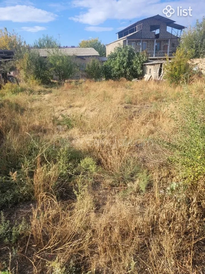 3 Սենյականոց Սեփական Տուն, 16քմ, Նորմալ Վիճակում