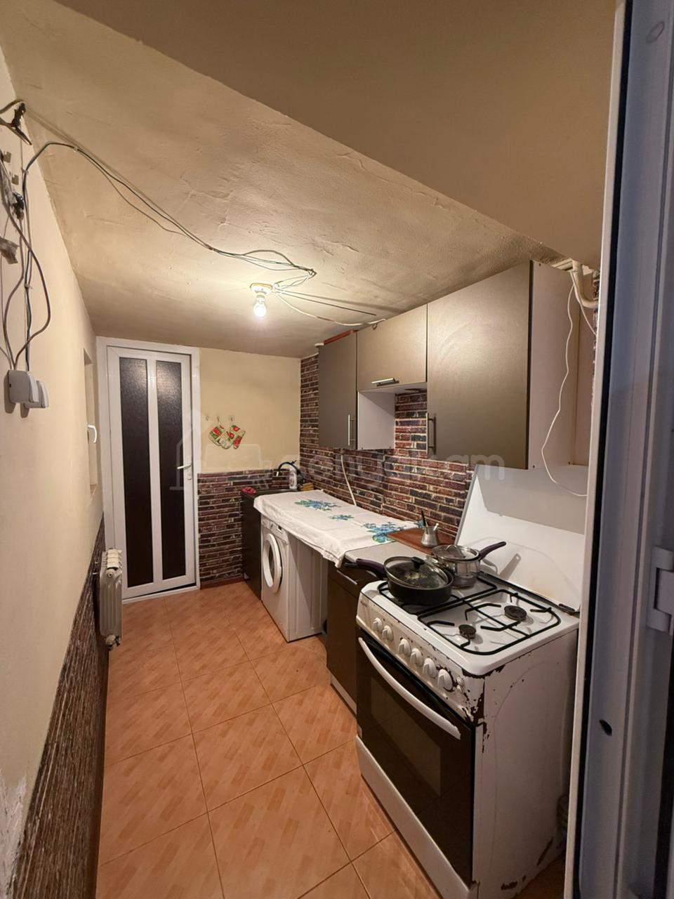 3 Սենյականոց Սեփական Տուն, 100քմ, Նորմալ Վիճակում