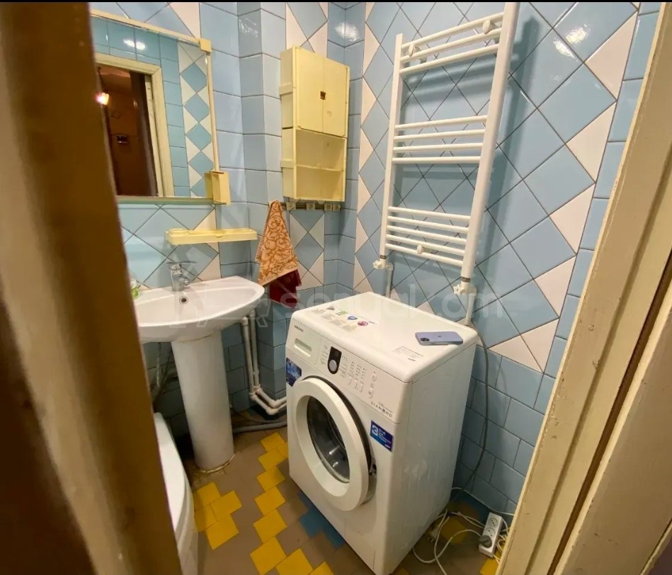 2 Սենյականոց Բնակարան, 70քմ, 3/10 հարկ, Նորմալ Վիճակում