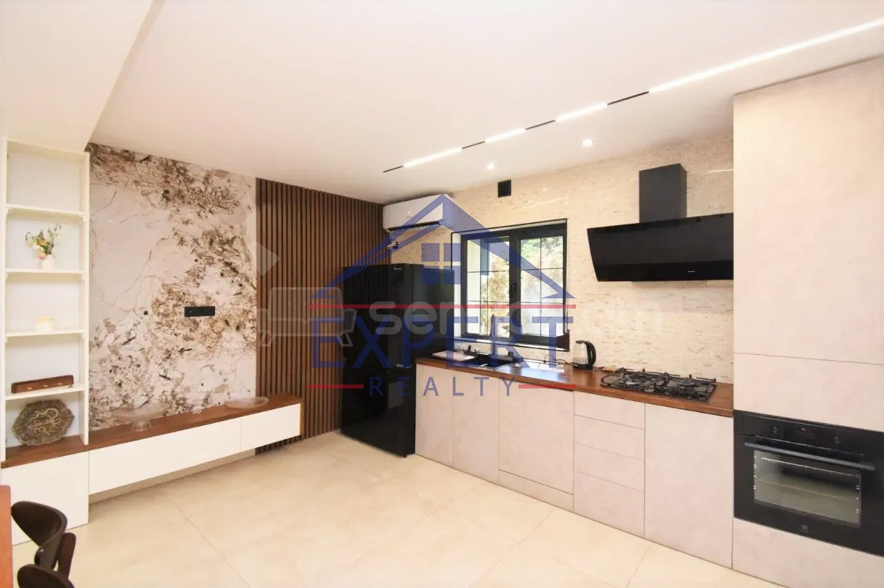 2 Սենյականոց Բնակարան Նորակառույցում, 80քմ, 1/1 հարկ, Դիզայներական Վերանորոգված, Կահավորված, Արևկող