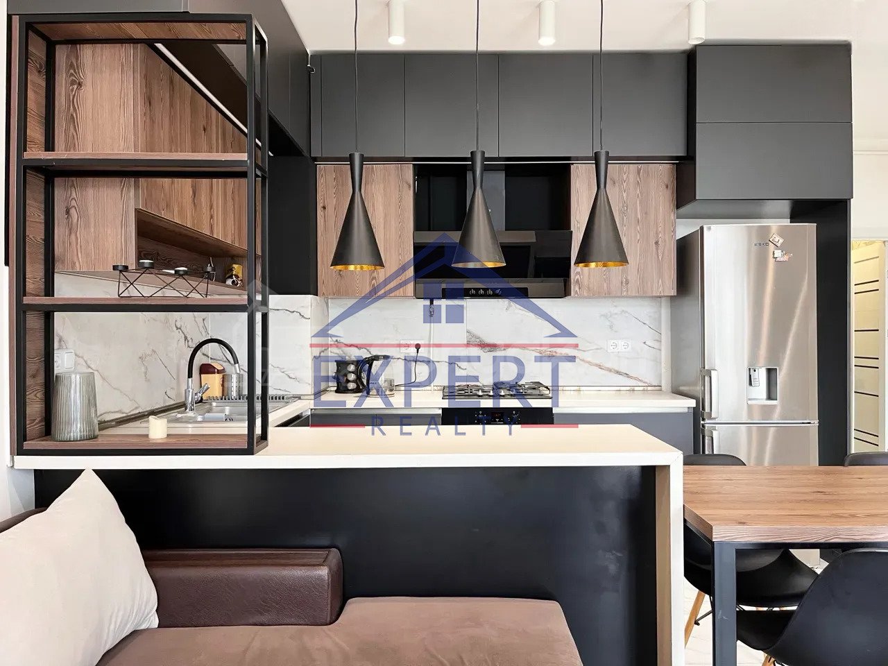 3 Սենյականոց Բնակարան Նորակառույցում, 65քմ, 6/9 հարկ, Դիզայներական Վերանորոգված, Կահավորված, Արևկող