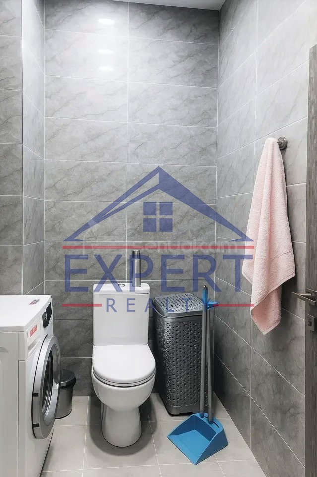 4 Սենյականոց Բնակարան Նորակառույցում, 92քմ, 8/8 հարկ, Նորմալ Վիճակում, Կահավորված, Արևկող