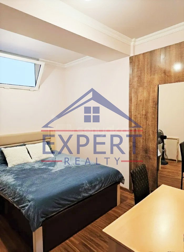 4 Սենյականոց Բնակարան Նորակառույցում, 92քմ, 8/8 հարկ, Նորմալ Վիճակում, Կահավորված, Արևկող