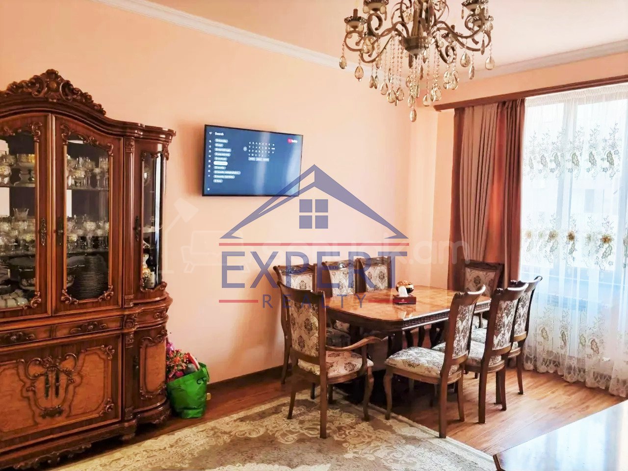 4 Սենյականոց Բնակարան Նորակառույցում, 92քմ, 8/8 հարկ, Նորմալ Վիճակում, Կահավորված, Արևկող