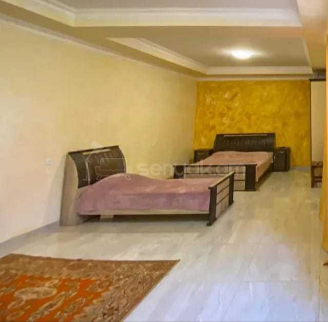 5 Սենյականոց Շքեղ Առանձնատուն, 200քմ, Կահավորված, Լողավազանով, Ավտոտնակով