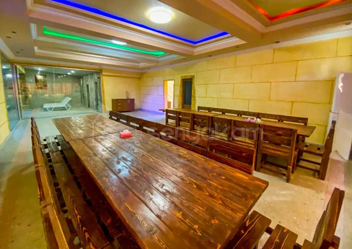 5 Սենյականոց Շքեղ Առանձնատուն, 200քմ, Կահավորված, Լողավազանով, Ավտոտնակով