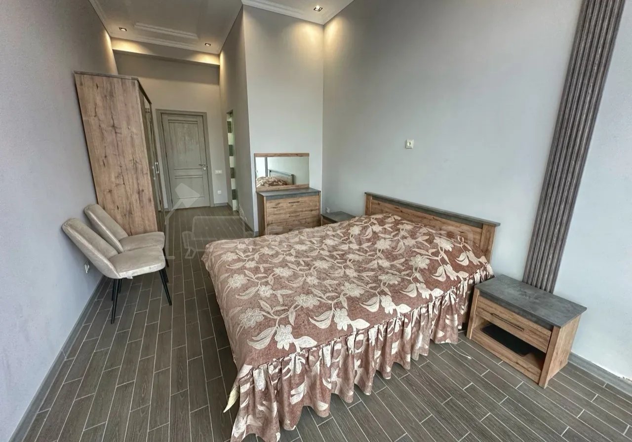 3 Սենյականոց Շքեղ Առանձնատուն, 200քմ, Կահավորված, Լողավազանով, Ավտոտնակով