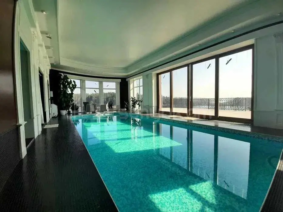 5 Սենյականոց Շքեղ Առանձնատուն, 200քմ, Կահավորված, Լողավազանով, Ավտոտնակով