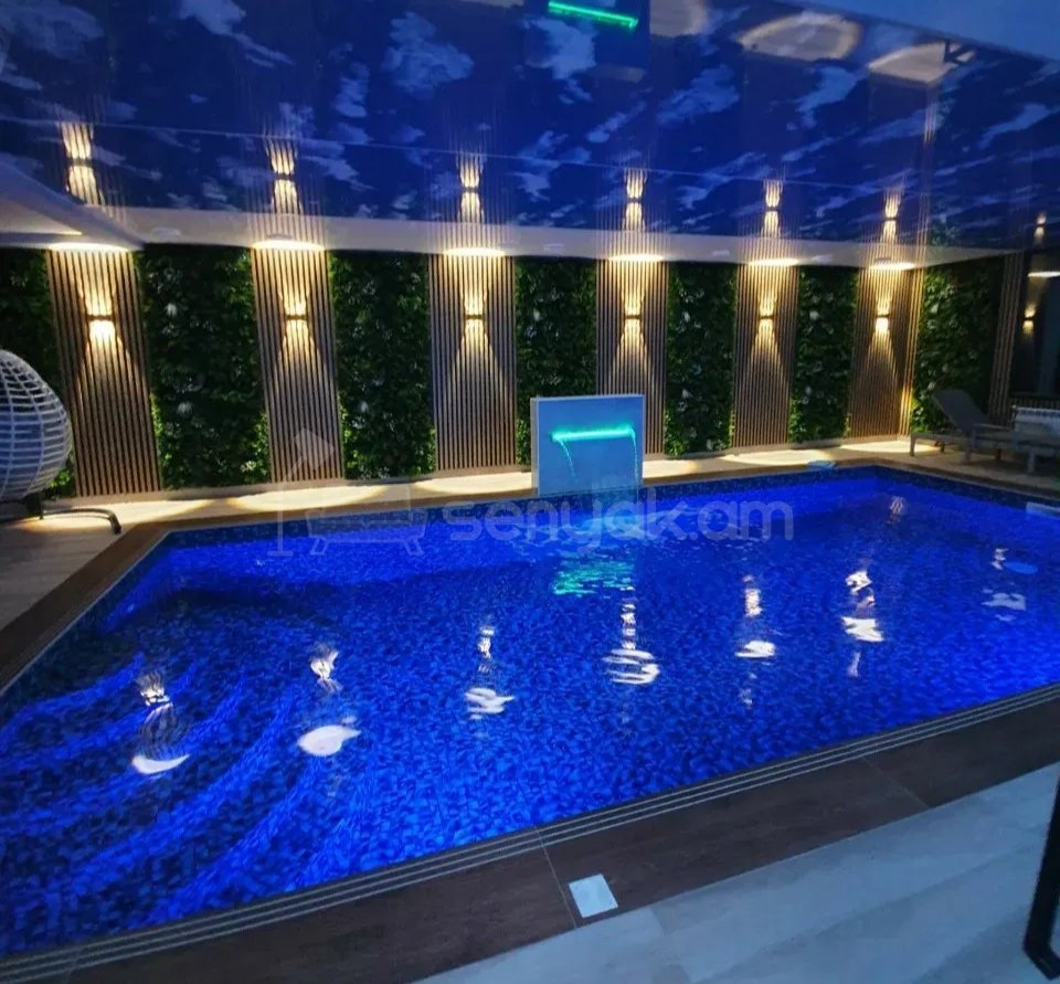 4 Սենյականոց Շքեղ Առանձնատուն, 200քմ, Կահավորված, Լողավազանով, Ավտոտնակով