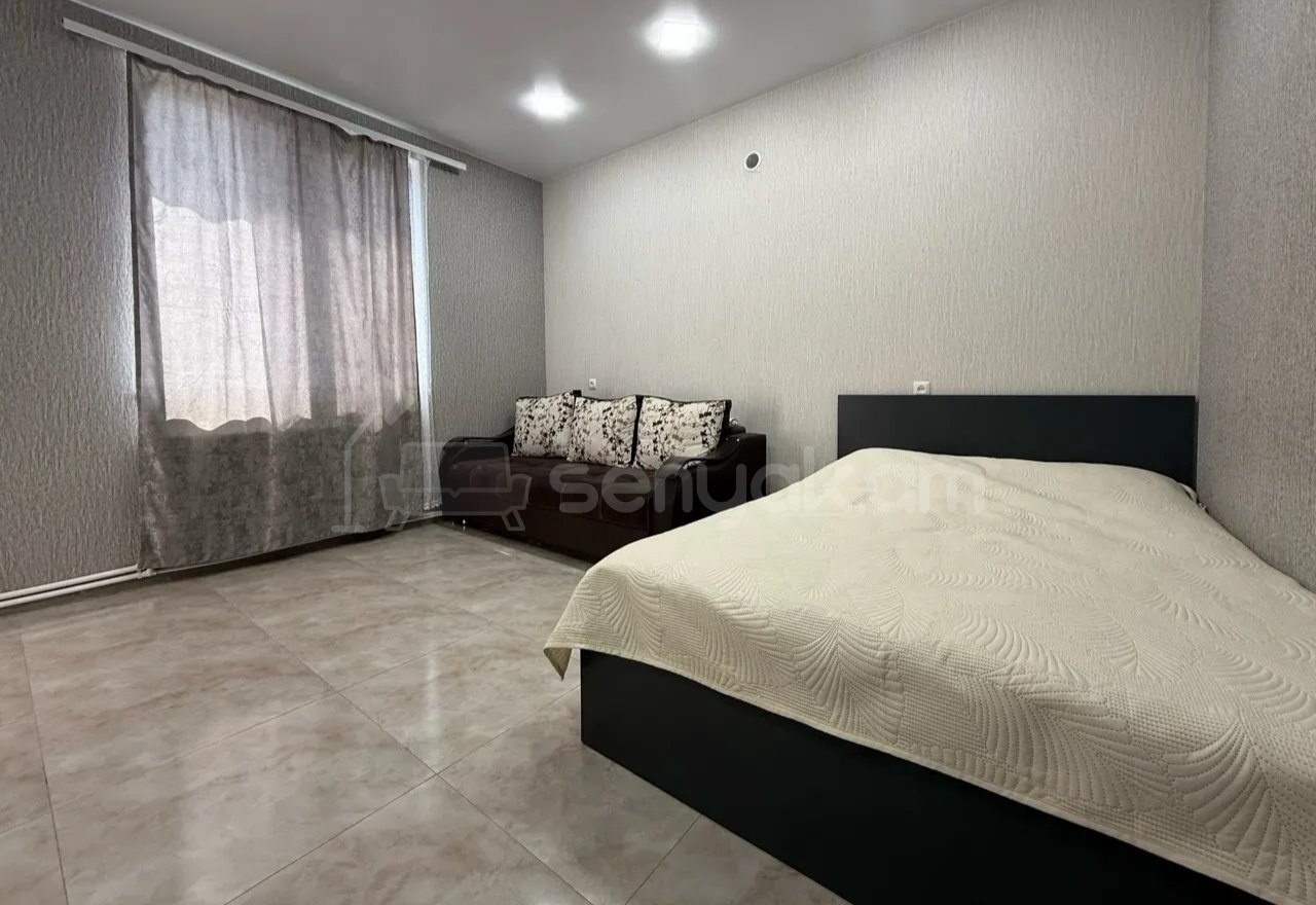 4 Սենյականոց Շքեղ Առանձնատուն, 200քմ, Կահավորված, Լողավազանով, Ավտոտնակով