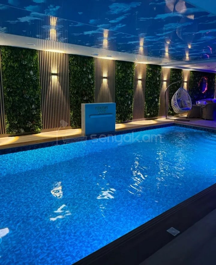 4 Սենյականոց Շքեղ Առանձնատուն, 200քմ, Կահավորված, Լողավազանով, Ավտոտնակով