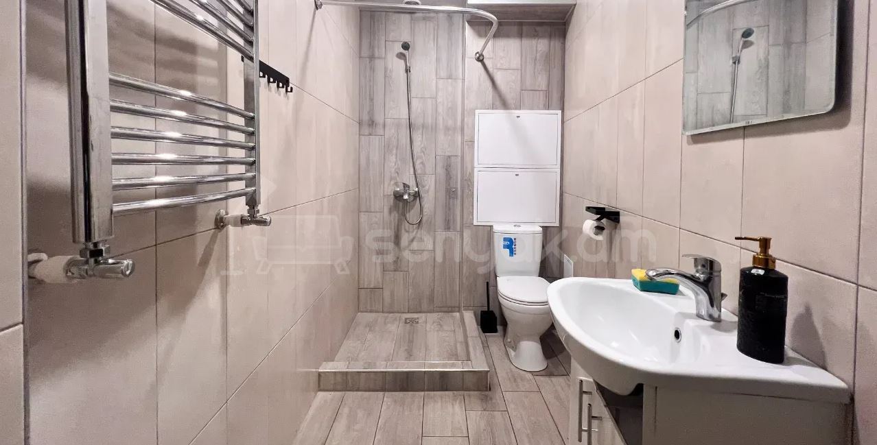 Շենք-Շինություն, 210քմ, Կապիտալ Վերանորոգված