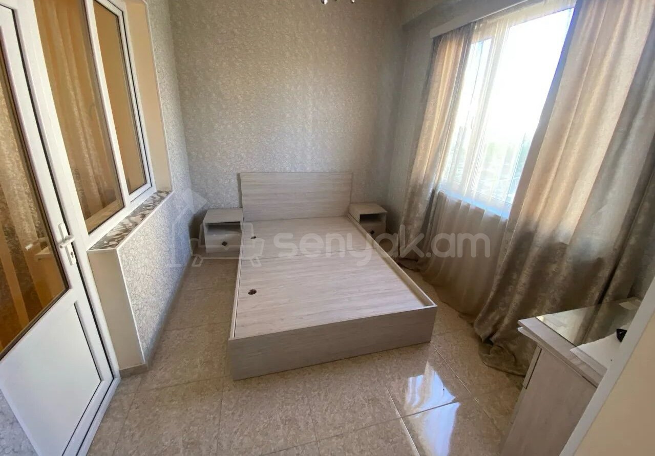 2 Սենյականոց Բնակարան, 60քմ, 2/14 հարկ, Կապիտալ Վերանորոգված, Կահավորված, Արևկող