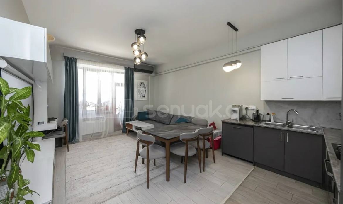 2 Սենյականոց Բնակարան, 70քմ, 8/12 հարկ, Կապիտալ Վերանորոգված