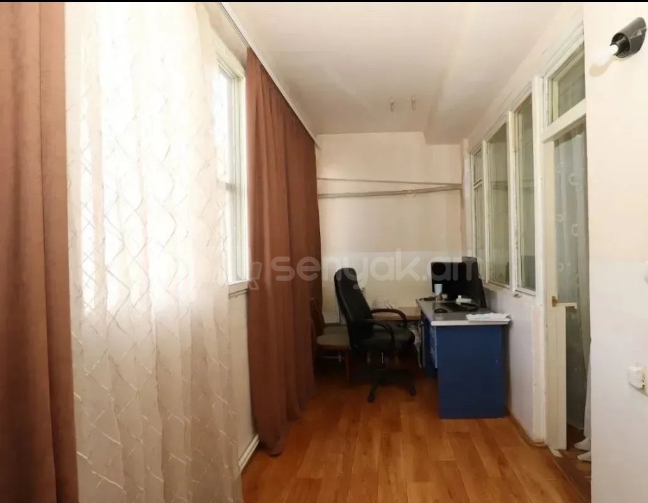 3 Սենյականոց Բնակարան, 83քմ, 7/11 հարկ, Նորմալ Վիճակում