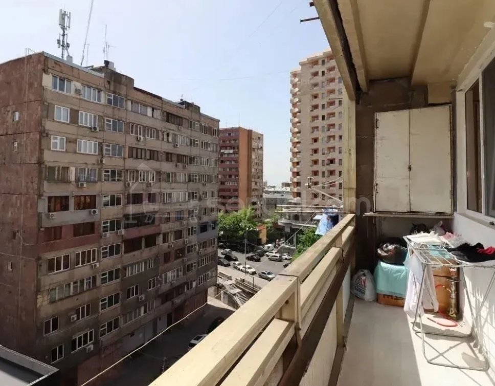 3 Սենյականոց Բնակարան, 83քմ, 7/11 հարկ, Նորմալ Վիճակում