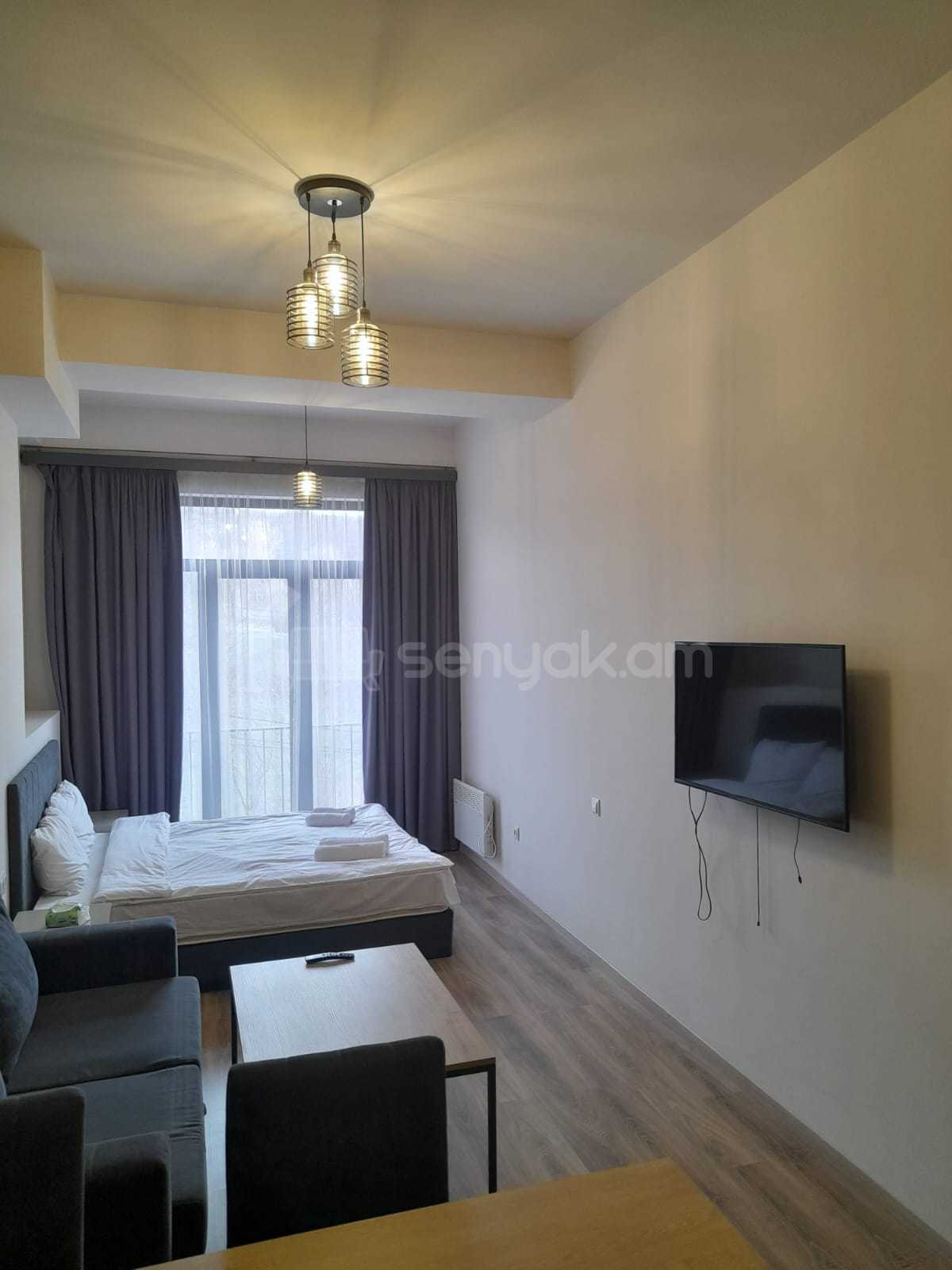 1 Սենյականոց Բնակարան, 40քմ, 7/12 հարկ, Դիզայներական Վերանորոգված