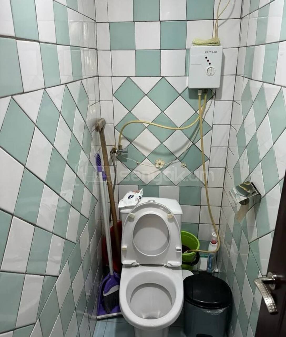 3 Սենյականոց Բնակարան Քարե Շենքում, 71քմ, 13/14 հարկ, Նորմալ Վիճակում