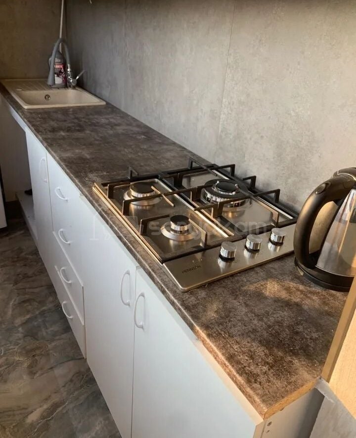 2 Սենյականոց Բնակարան, 40քմ, 6/10 հարկ, Կապիտալ Վերանորոգված, Կահավորված, Արևկող