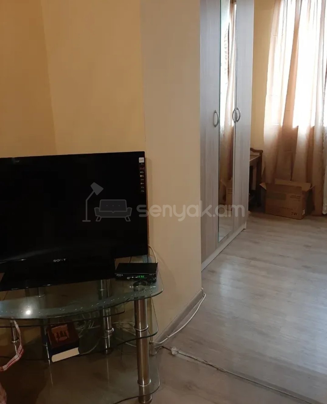 2 Սենյականոց Բնակարան Քարե Շենքում, 53քմ, 1/4 հարկ, Կապիտալ Վերանորոգված, Կահավորված