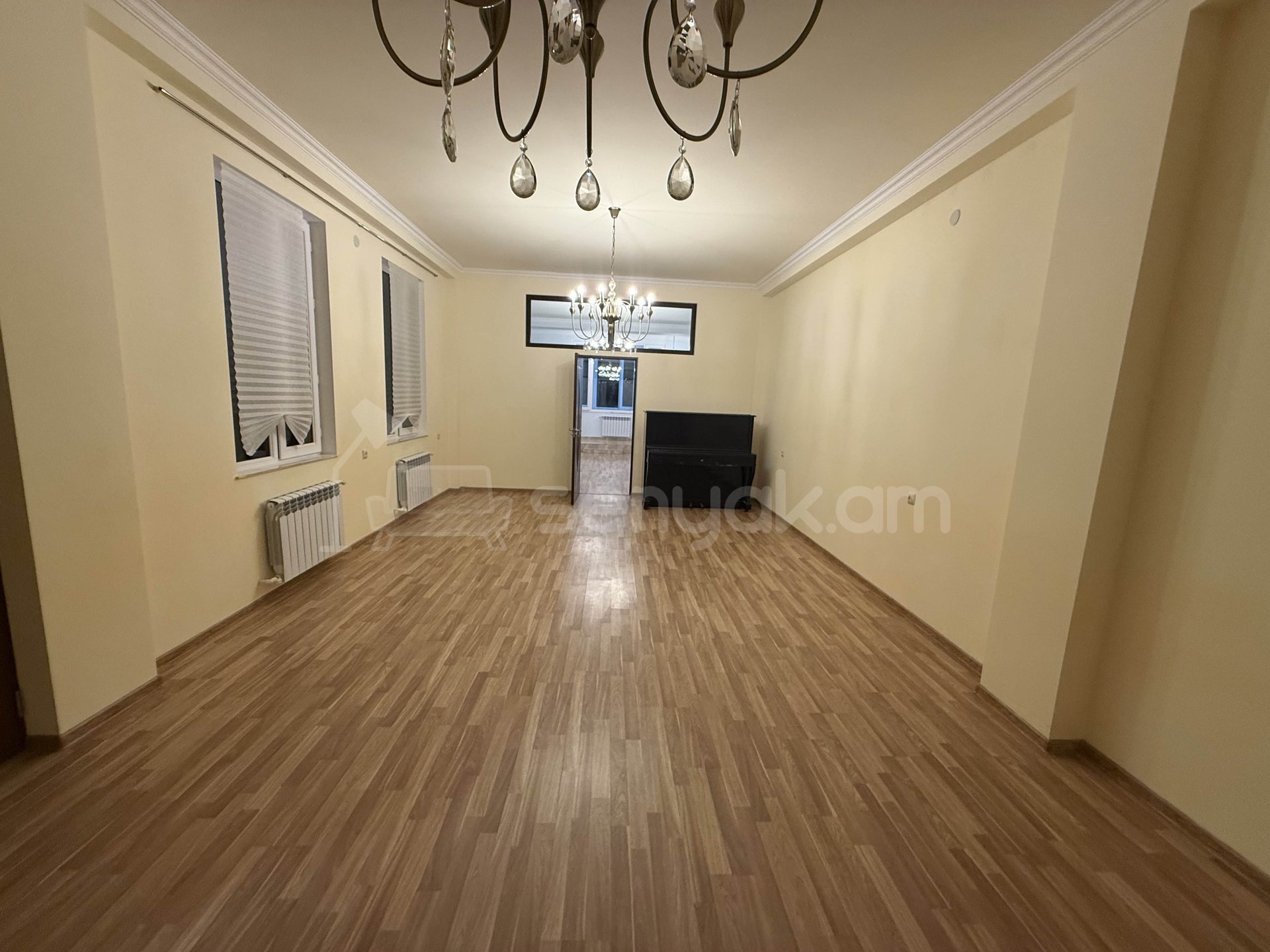 Օֆիսային Տարածք, 180քմ, Կապիտալ Վերանորոգված