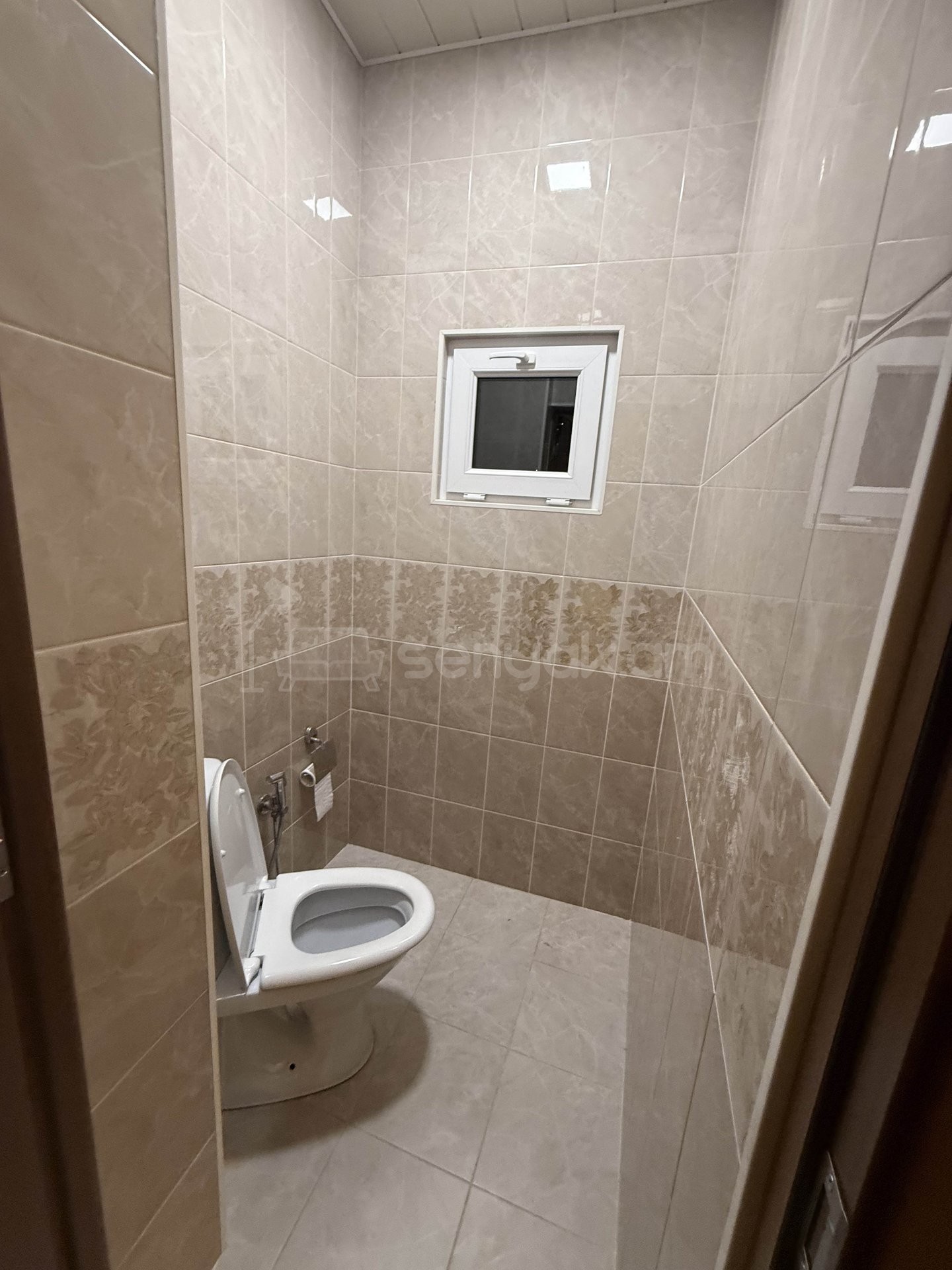 Օֆիսային Տարածք, 180քմ, Կապիտալ Վերանորոգված