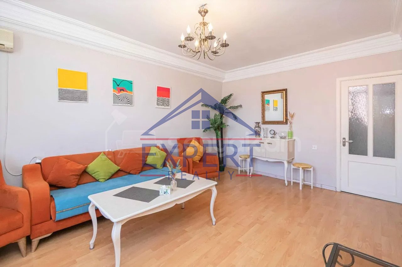 2 Սենյականոց Բնակարան, 41քմ, 9/10 հարկ, Կապիտալ Վերանորոգված