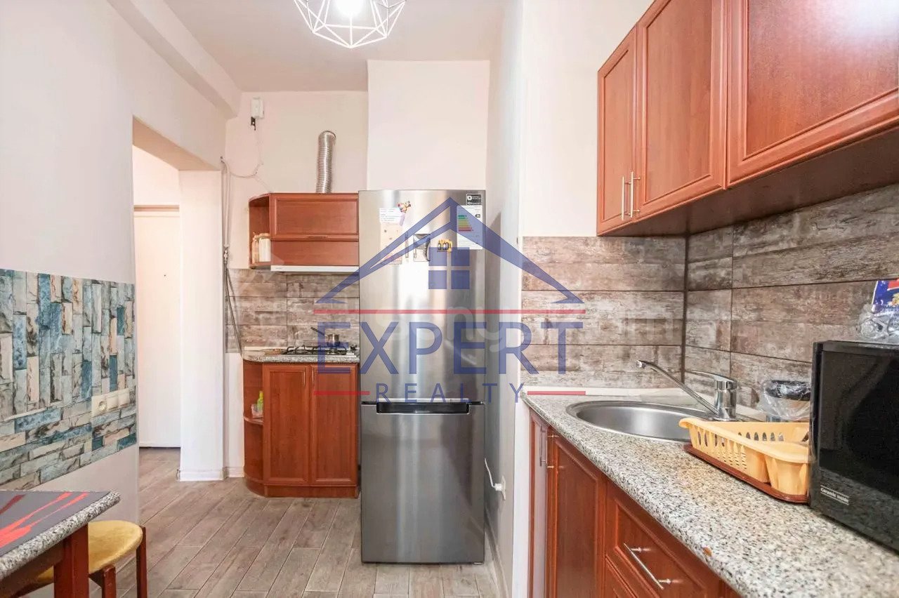 2 Սենյականոց Բնակարան, 41քմ, 9/10 հարկ, Կապիտալ Վերանորոգված