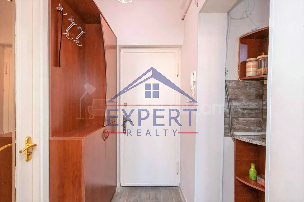 2 Սենյականոց Բնակարան, 41քմ, 9/10 հարկ, Կապիտալ Վերանորոգված