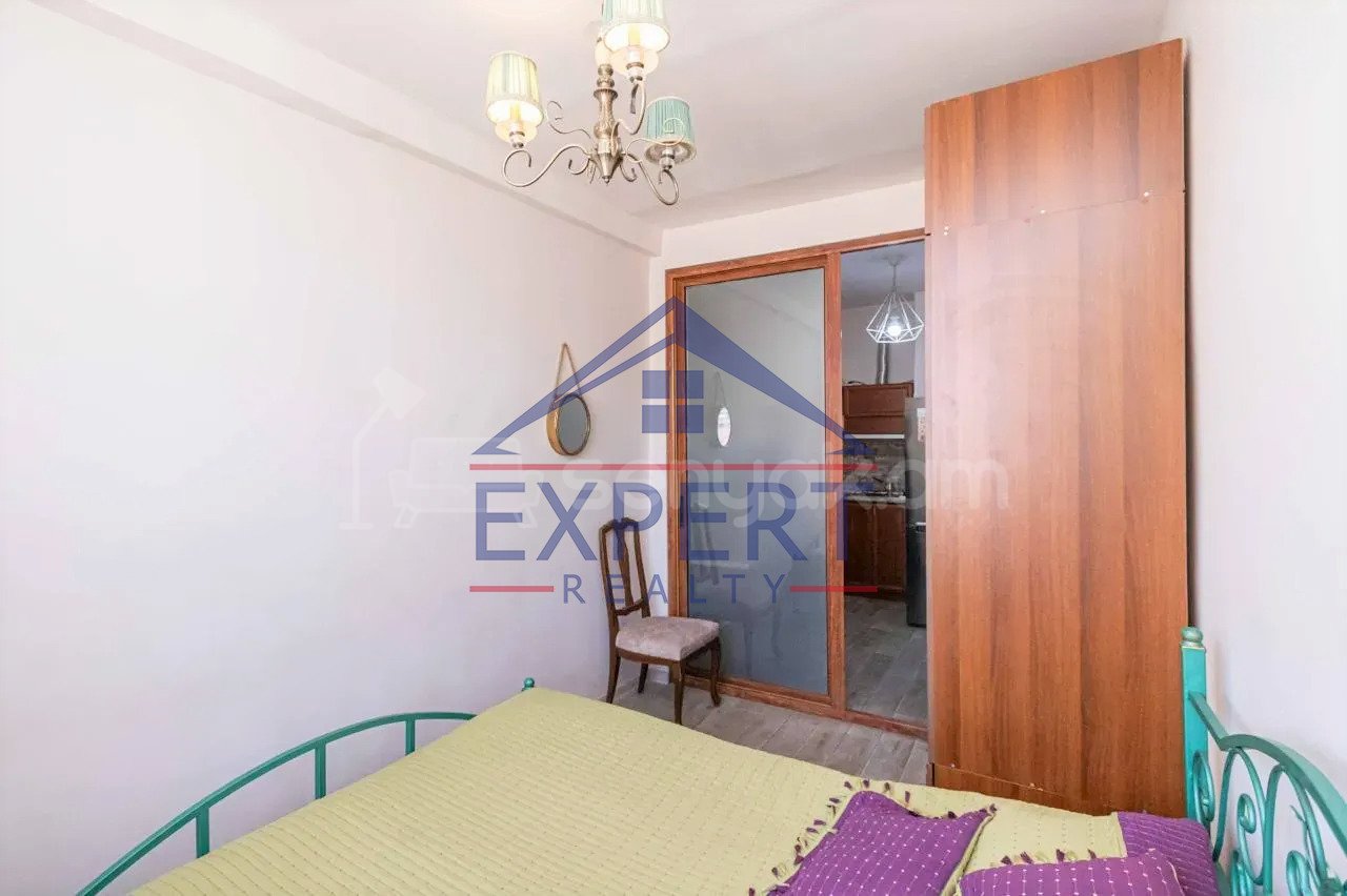 2 Սենյականոց Բնակարան, 41քմ, 9/10 հարկ, Կապիտալ Վերանորոգված