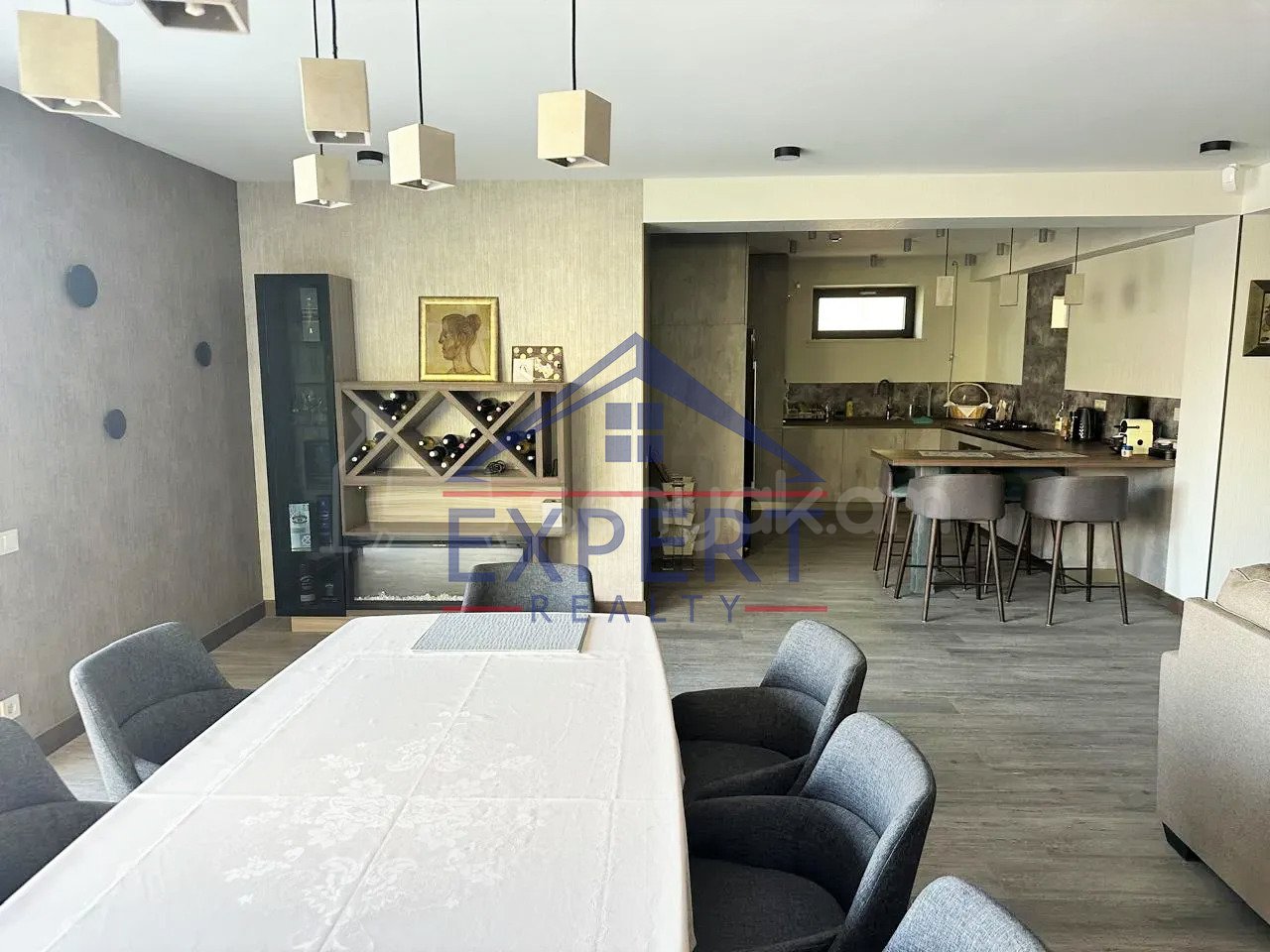 5 Սենյականոց Սեփական Տուն, 425քմ, Դիզայներական Վերանորոգված, Ավտոտնակով