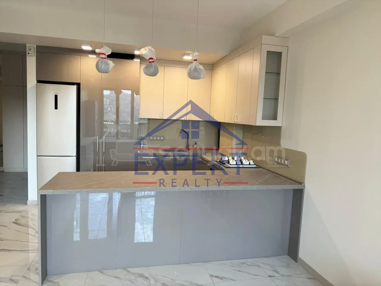 5 Սենյականոց Սեփական Տուն, 425քմ, Դիզայներական Վերանորոգված, Ավտոտնակով