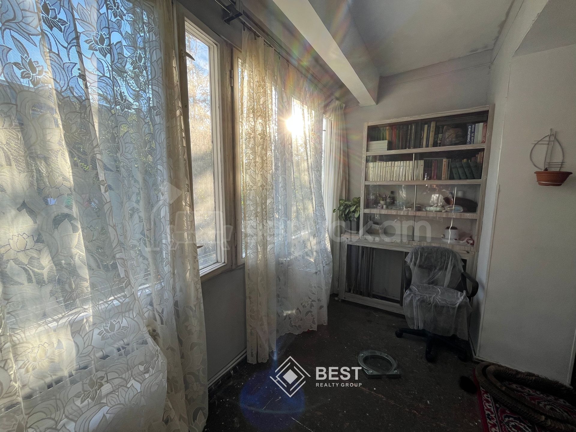 3 Սենյականոց Բնակարան Քարե Շենքում, 66քմ, 2/5 հարկ, Կոսմետիկ Վերանորոգված