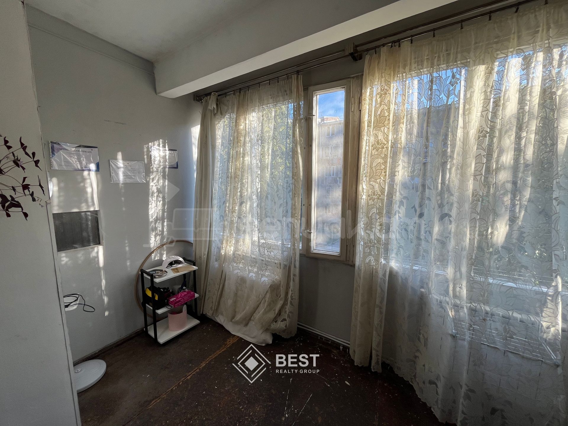 3 Սենյականոց Բնակարան Քարե Շենքում, 66քմ, 2/5 հարկ, Կոսմետիկ Վերանորոգված