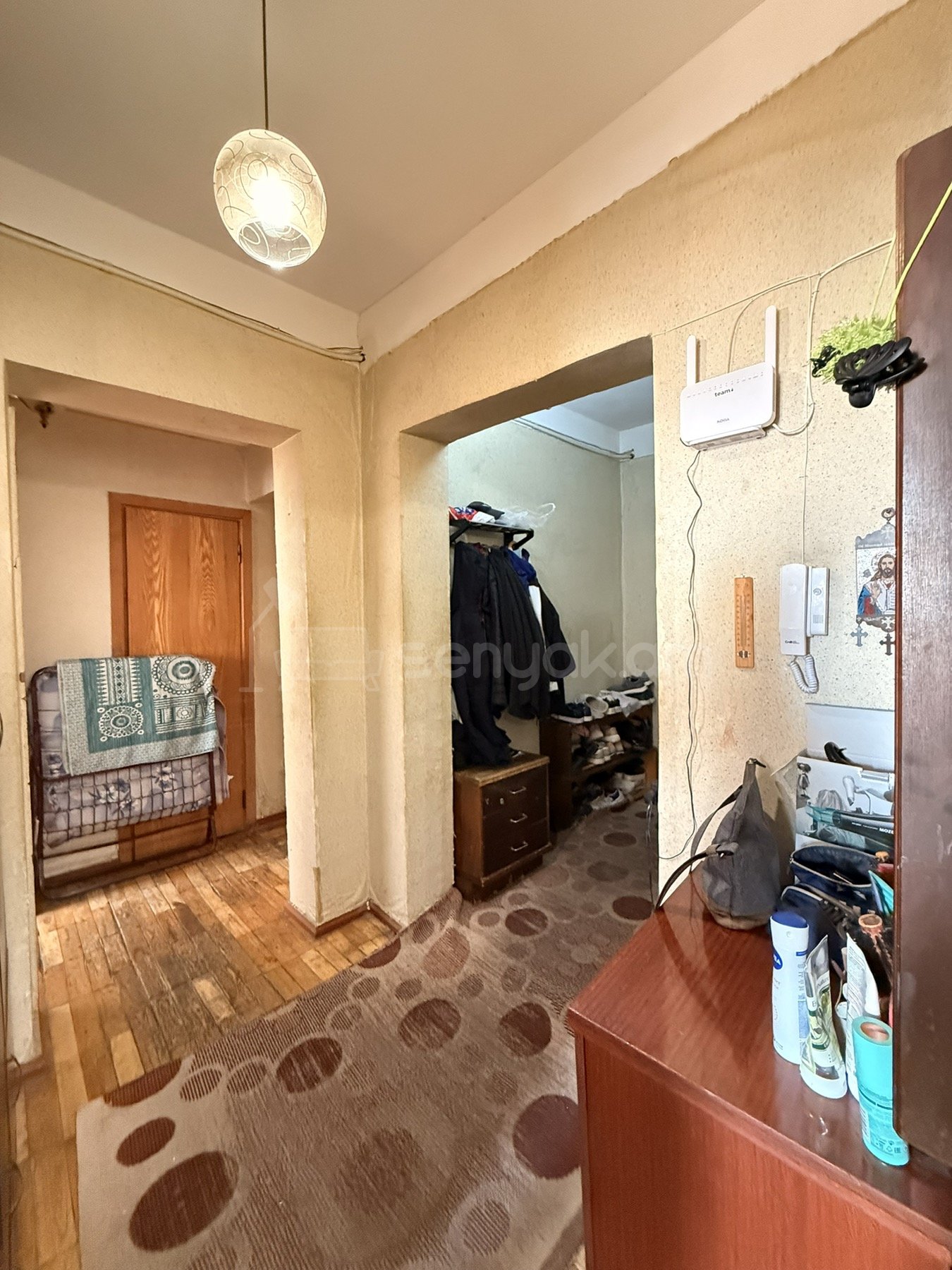 2 Սենյականոց Բնակարան, 67քմ, 6/9 հարկ, Պետական Վիճակում