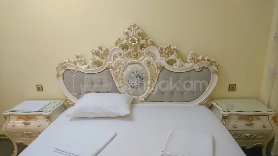 6 Սենյականոց Բնակարան Նորակառույցում, 149քմ, 2/4 հարկ, Դիզայներական Վերանորոգված