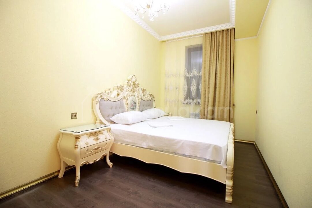 6 Սենյականոց Բնակարան Նորակառույցում, 149քմ, 2/4 հարկ, Դիզայներական Վերանորոգված