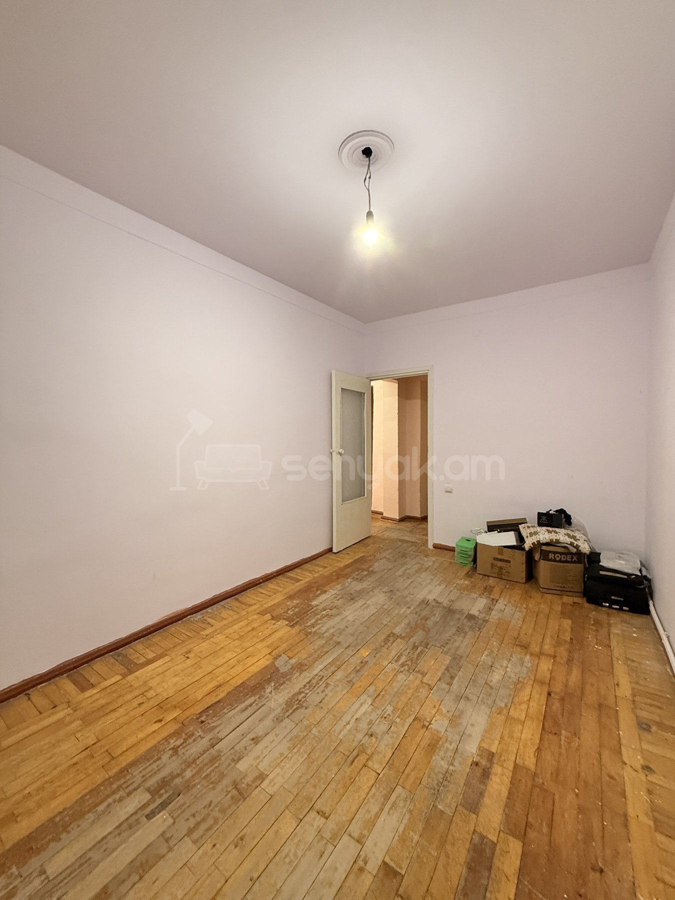 2 Սենյականոց Բնակարան, 67քմ, 7/9 հարկ, Պետական Վիճակում