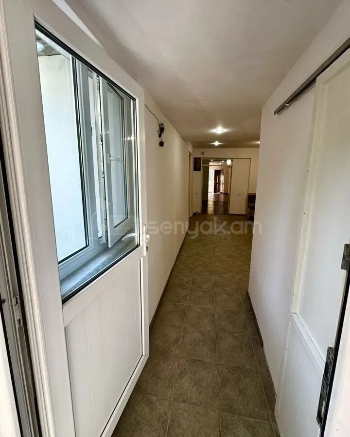 3 Սենյականոց Սեփական Տուն, 93քմ, Կապիտալ Վերանորոգված, Կահավորված