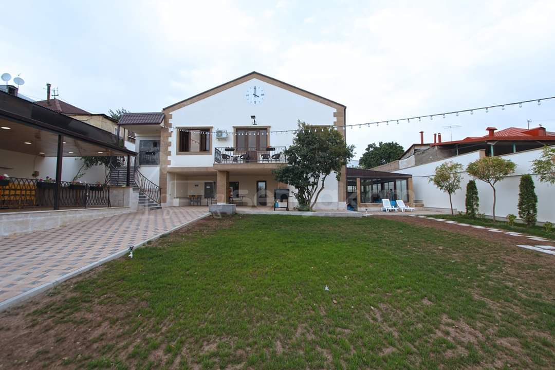 6 Սենյականոց Նորակառույց Շքեղ Առանձնատուն, 250քմ, Կահավորված, Լողավազանով