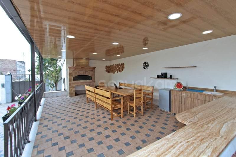 6 Սենյականոց Նորակառույց Շքեղ Առանձնատուն, 250քմ, Կահավորված, Լողավազանով