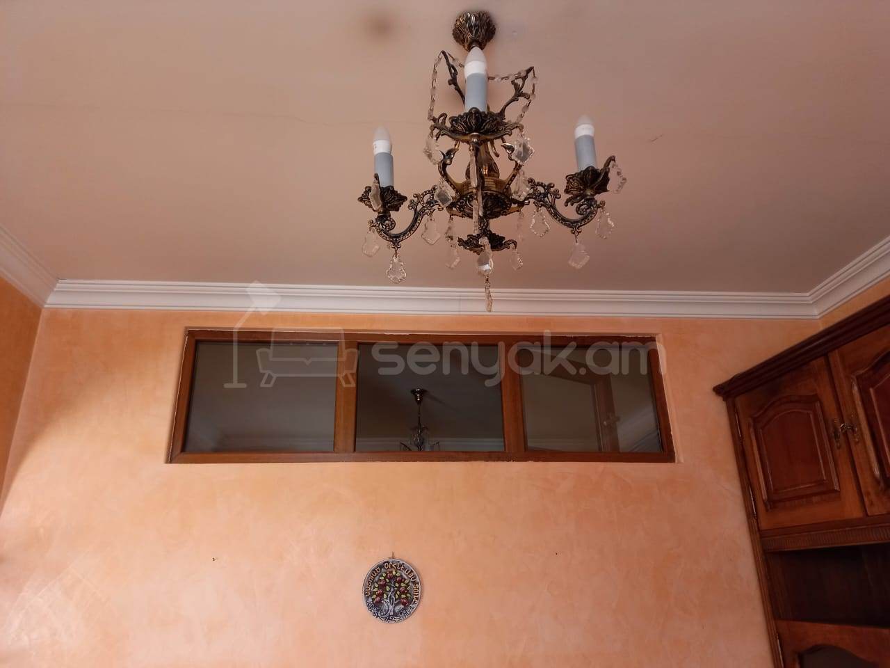 1 Սենյականոց Բնակարան, 40քմ, 6/9 հարկ, Կապիտալ Վերանորոգված, Կահավորված, Արևկող